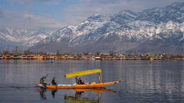 Travel Tips: ഭൂമിയിലെ സ്വര്‍ഗം, കാശ്മീര്‍; യാത്ര പുറപ്പെടുന്ന വിനോദ സഞ്ചാരികള്‍ അറിയേണ്ട കാര്യങ്ങള്‍ 