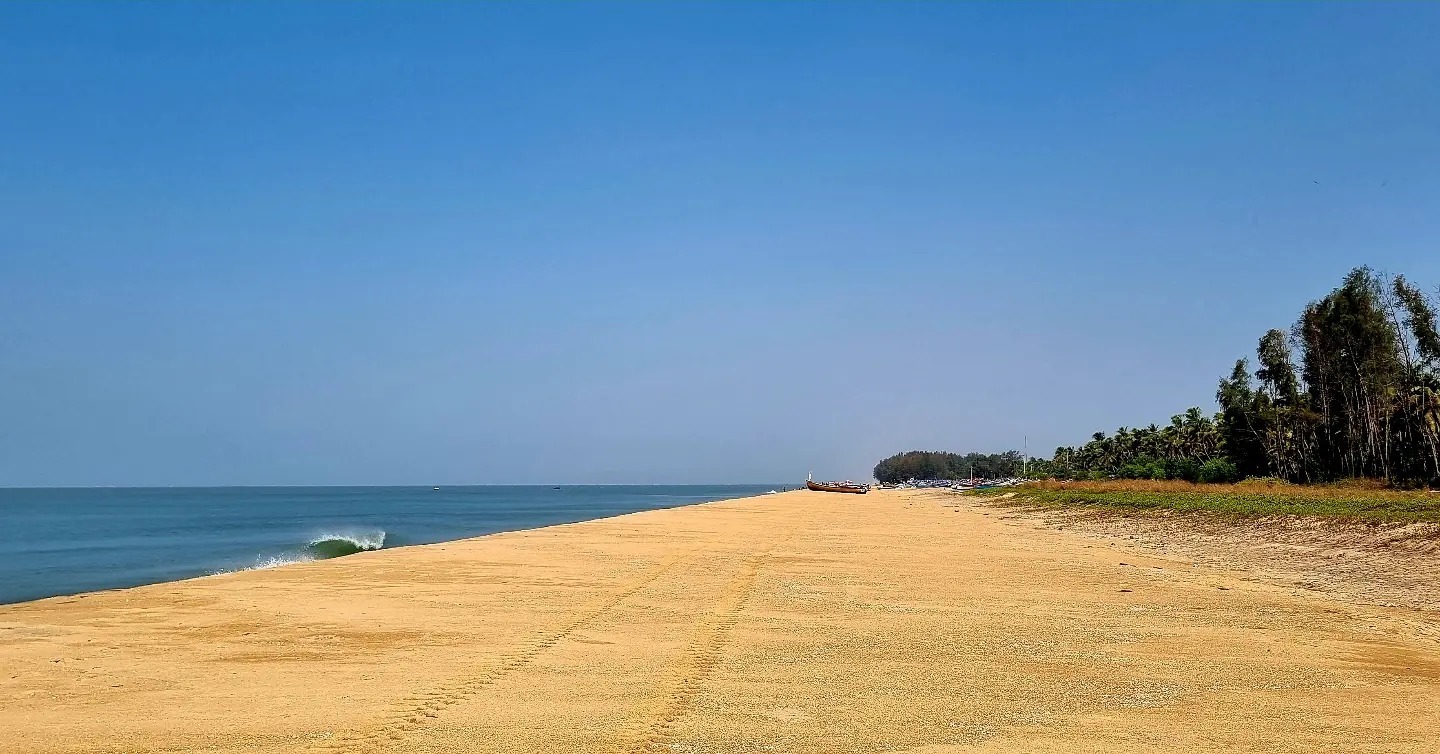 Travel Tips: വേറെങ്ങും പോകേണ്ട കേരളത്തിലുണ്ട് ലോകോത്തര ബീച്ചുകള്‍..