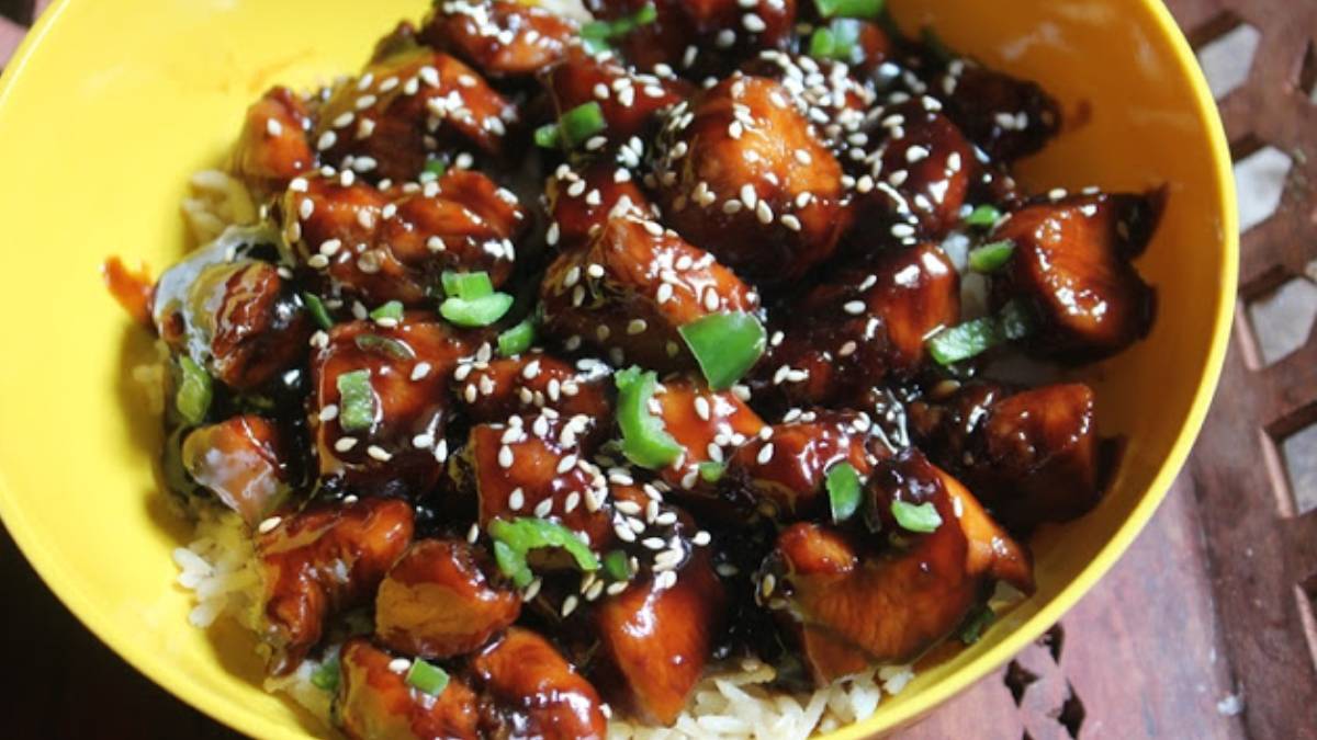 ഈ ജാപ്പനീസ് ഫുഡ് ജപ്പാനില്‍ ആരും കഴിക്കാറില്ല, പക്ഷേ വേള്‍ഡ് ഫേമസാണ്; കഴിച്ചുനോക്കണം