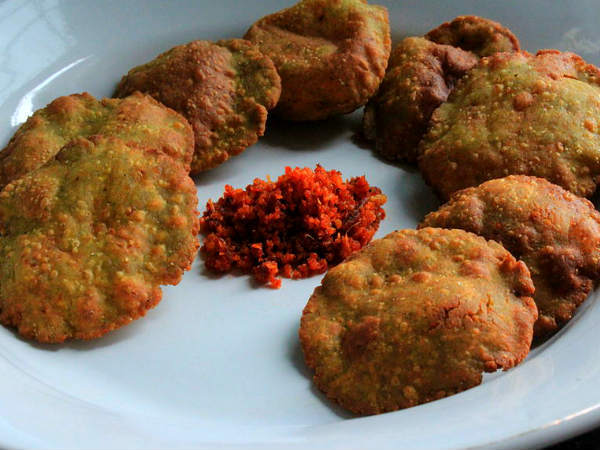 ലിറ്റി ചോക്കയും, ദാല്‍പുരിയുമൊക്കെ കഴിക്കണം; വേറെ ലെവല്‍ ടേസ്റ്റ്, ബീഹാരി ഫുഡ് പൊളിയാണ്