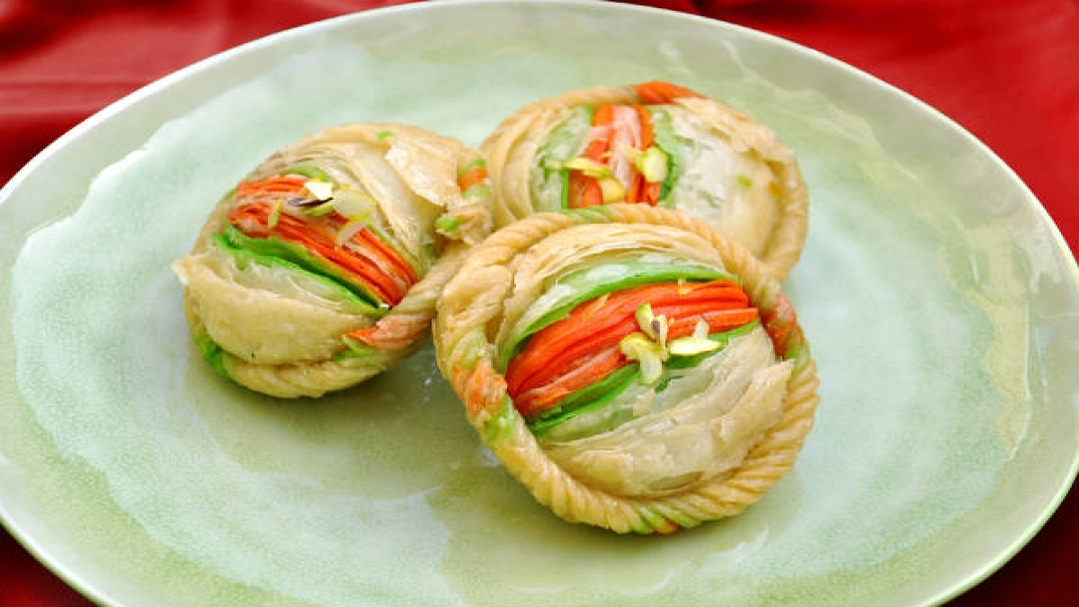 ലിറ്റി ചോക്കയും, ദാല്‍പുരിയുമൊക്കെ കഴിക്കണം; വേറെ ലെവല്‍ ടേസ്റ്റ്, ബീഹാരി ഫുഡ് പൊളിയാണ്