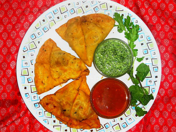 ഷഹി സമോസയും മോട്ടു ജിലേബിയും, സ്ട്രീറ്റ് ഫുഡില്‍ രാജസ്ഥാന്‍ കിംഗ്; കഴിക്കേണ്ടത് ഈ ഐറ്റംസ്