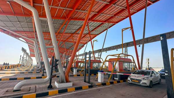 Bengaluru Satellite Town Ring Road: ಮುಂದಿನ ವರ್ಷಕ್ಕೆ ಸಿದ್ಧ- 12 ಪ್ರಮುಖ ಪಟ್ಟಣಗಳ ಸಂಪರ್ಕ, ವರದಿ, ವಿವರ 
