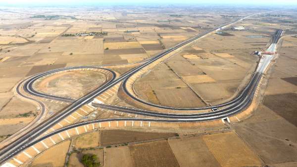 Bengaluru Satellite Town Ring Road: ಮುಂದಿನ ವರ್ಷಕ್ಕೆ ಸಿದ್ಧ- 12 ಪ್ರಮುಖ ಪಟ್ಟಣಗಳ ಸಂಪರ್ಕ, ವರದಿ, ವಿವರ 
