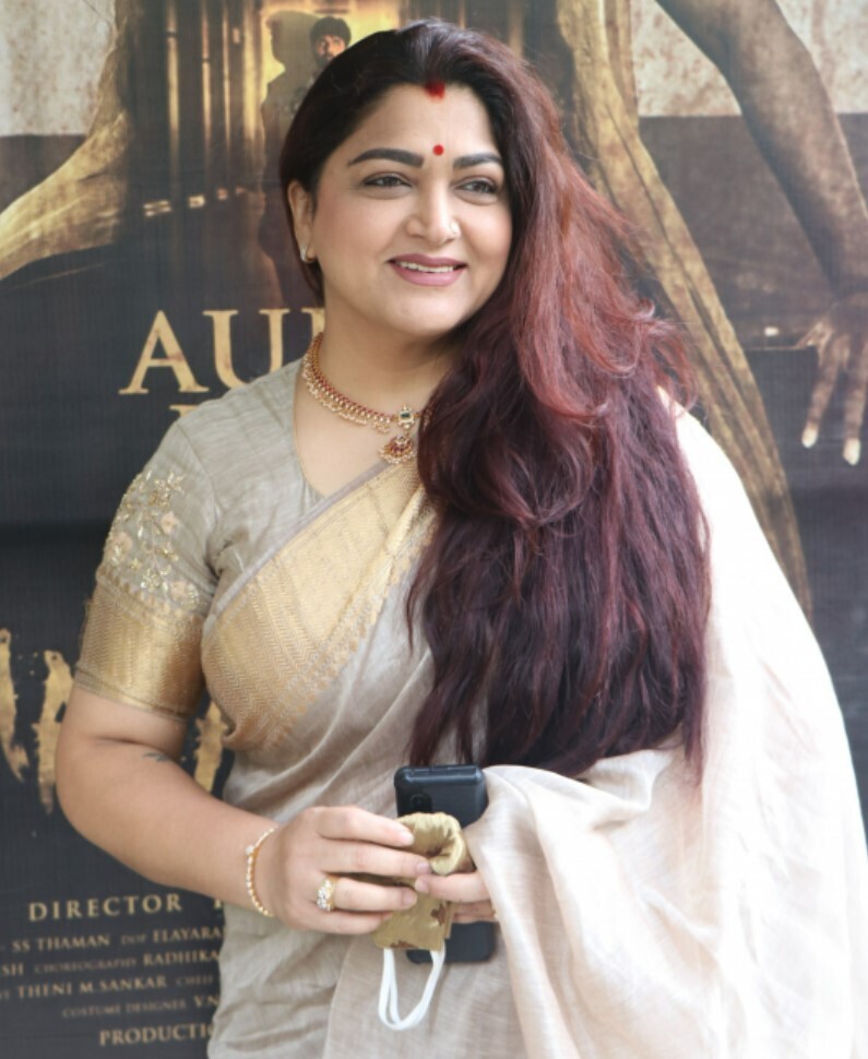 PHOTOS : என்னோட சீன் வெறும் 18 நிமிடம் தான்.. மனம் திறந்த வாரிசு பட நடிகை.. 