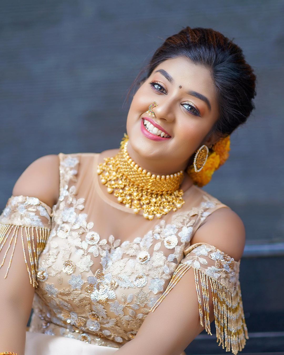 photos : தாவணியில் வசீகரிக்கும் அழகு.. நடிகை ரேமா அசோக்கின் நச் போட்டோஸ் இதோ!