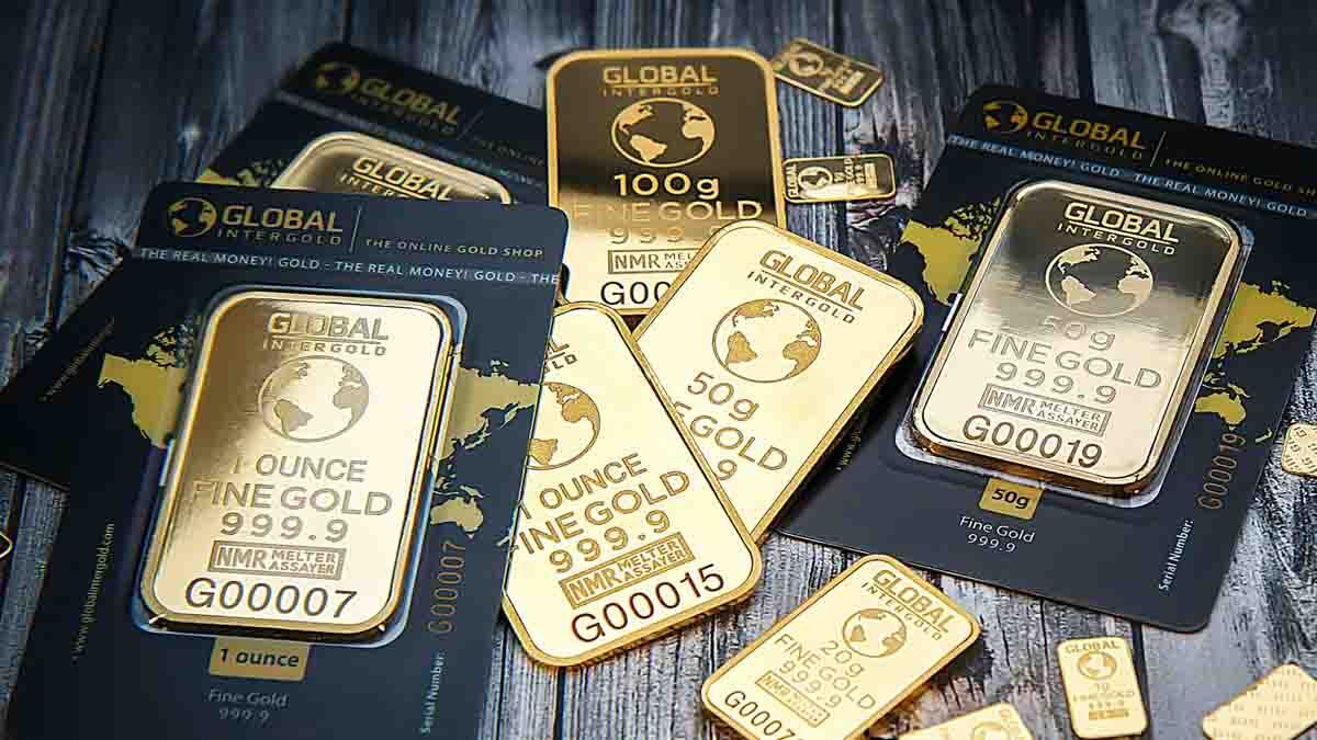 Vastu Tips: വീട്ടില്‍ സ്വര്‍ണം സൂക്ഷിക്കേണ്ടത് ഇവിടെ.. ഇരട്ടിയാകും, വാസ്തു പറയുന്നത് കേള്‍ക്കാം