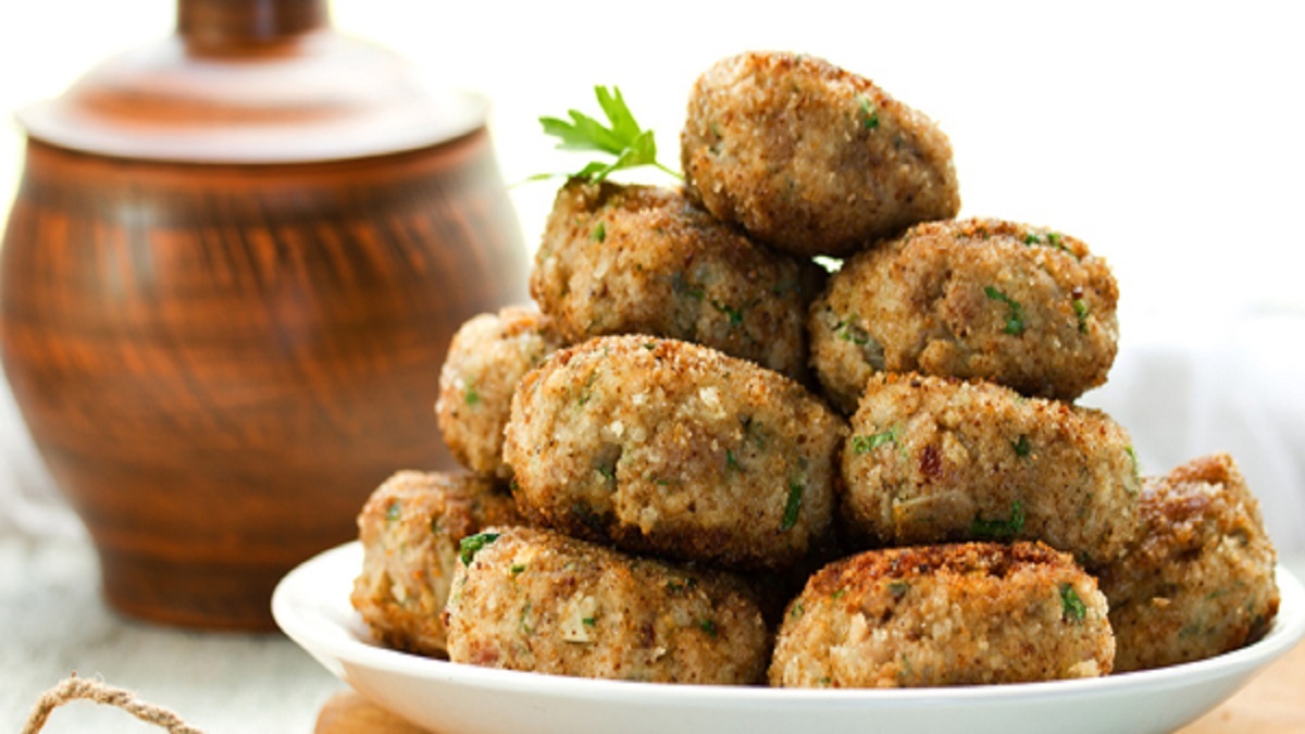 ഉഫ് കൊല്‍ക്കത്ത പൊളിയാണ് മക്കളേ, സ്ട്രീറ്റ് ഫുഡാണെങ്കില്‍ ഇവിടെ നിന്ന് കഴിക്കണം, വായില്‍ കപ്പലോടും