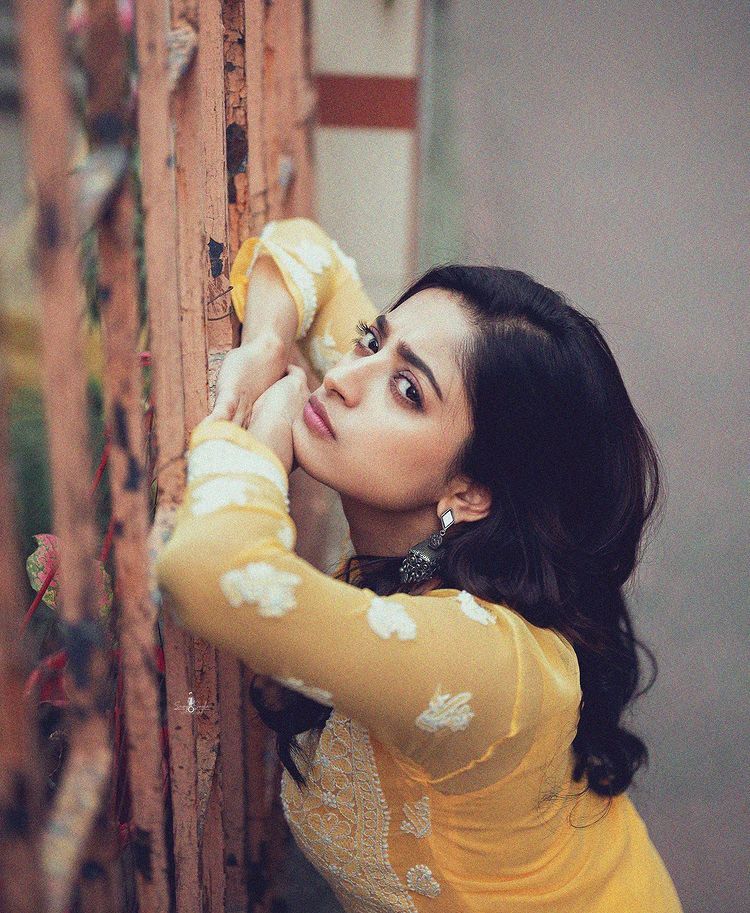 Jinsiy aloqa video vagina oynash Porno dahshatli zarba