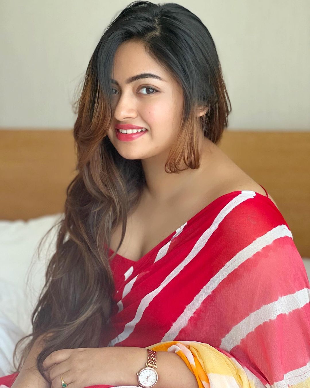 Shaalin Zoya: അഴകെന്നാൽ ഇതാണ്...! പുത്തൻ ലുക്കിൽ ആരാധകരെ മയക്കി ഷാലിൻ സോയ; നടിയുടെ 'ഹാർട്ട് ടു ഹാർട്ട്' ഏറ്റെടുത്ത് ആരാധകർ
