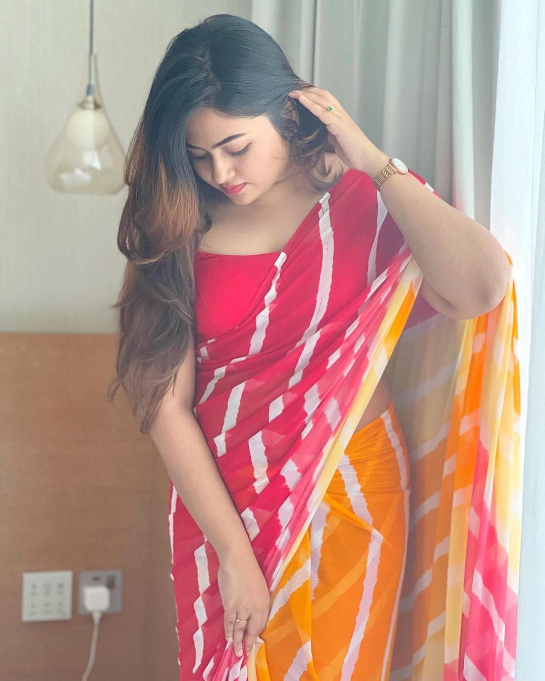 Shaalin Zoya: അഴകെന്നാൽ ഇതാണ്...! പുത്തൻ ലുക്കിൽ ആരാധകരെ മയക്കി ഷാലിൻ സോയ; നടിയുടെ 'ഹാർട്ട് ടു ഹാർട്ട്' ഏറ്റെടുത്ത് ആരാധകർ