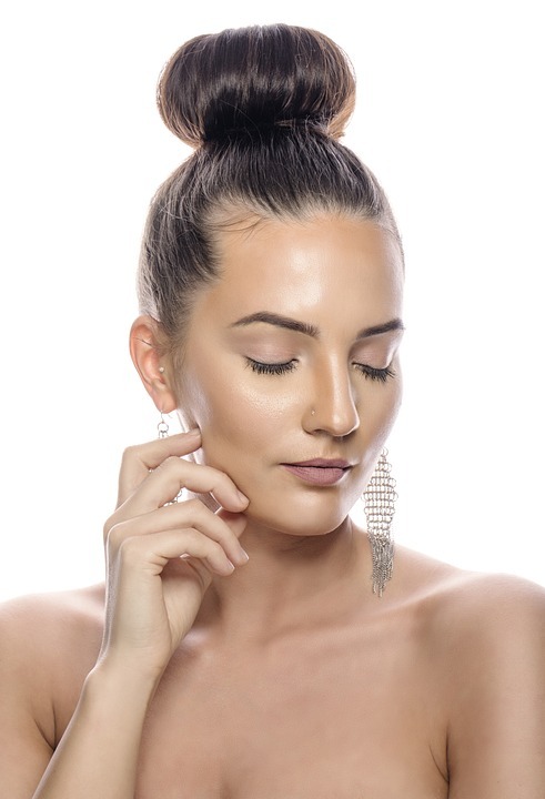 Hair care:വേനലിലും മുടി പട്ടുപോലെ തിളങ്ങും: ചെയ്യേണ്ടത് ഇത്രമാത്രം