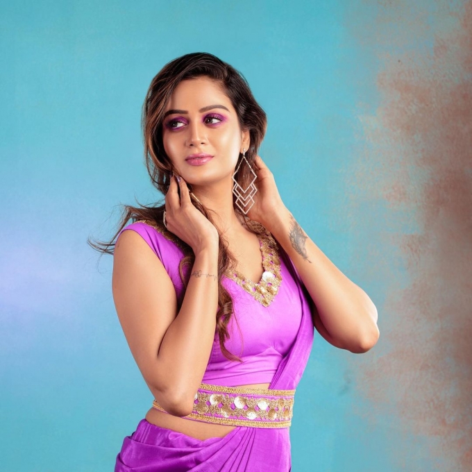 photos : என்ன இவங்க ஜீ தமிழ் சீரியல்ல வரப்போறாங்களா?.. ராஜா ராணி 2 சீரியல் நடிகையின் லேட்டஸ்ட் அப்டேட்..