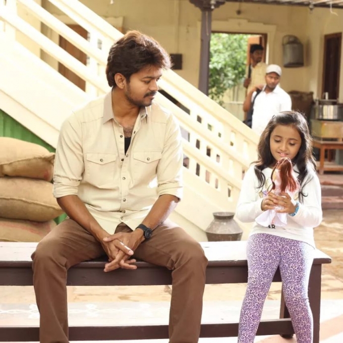 photos : 'கைதி' படத்தில் வரும் குட்டி பொண்ணா இது?.. இப்போ எப்படி இருக்காருன்னு பாருங்களேன்!.. புகைப்படங்கள் இதோ..