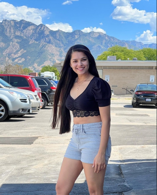 photos : வெளிநாட்டில் செட்டில் ஆன கோகுலத்தில் சீதை வில்லி..  புகைப்படங்களை வெளியிட்டு மாஸ் காட்டும் நடிகை!