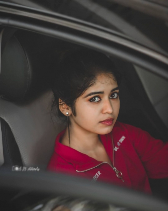 photos : நடிக்க வந்ததே இவர்களுக்காக தான்..உருக்கமாக பேசிய ஜீ தமிழ் சீரியல் நடிகை.. ஆறுதல் சொல்லும் ரசிகர்கள்! 