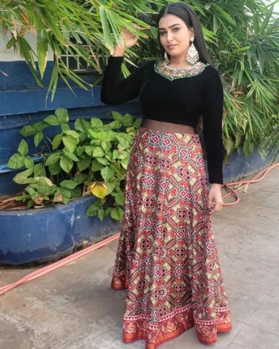 photos : மாடர்ன் உடையில் கலக்கும் பிரபல சீரியல் வில்லி.. உற்று பார்க்கும் ரசிகர்கள்.. லேட்டஸ்ட் பிக்ஸ்..