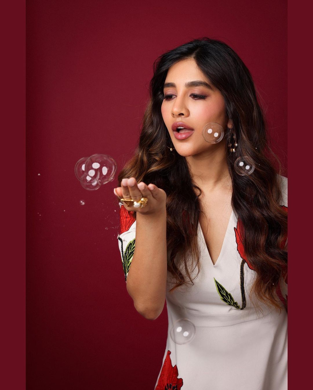 నభా నటేష్ సొగసుల విందు..  ఉడిపి బ్యూటీ ఊరించేస్తుందిగా..!