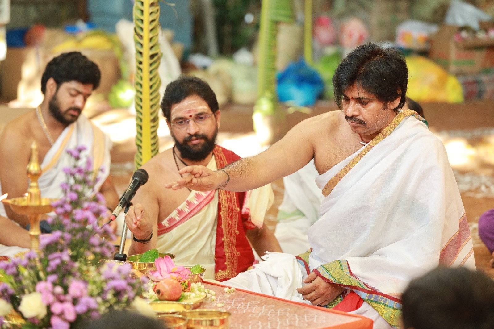 ధర్మ పరిరక్షణ ,  ప్రజా సంక్షేమం కోసం యాగం చేపట్టిన పవన్ కళ్యాణ్