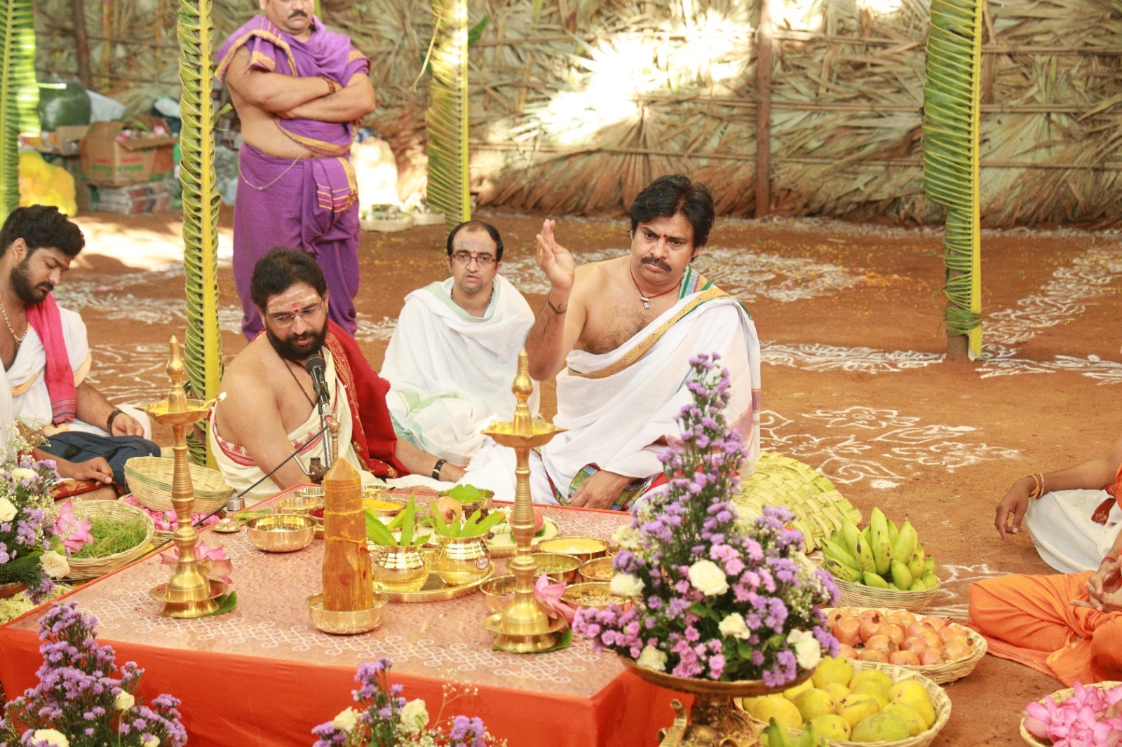 ధర్మ పరిరక్షణ ,  ప్రజా సంక్షేమం కోసం యాగం చేపట్టిన పవన్ కళ్యాణ్