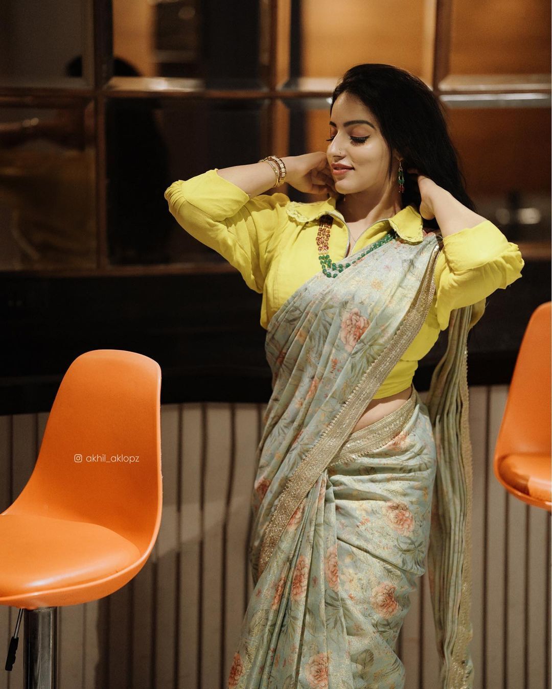 Malavika Menon: ബ്ലാക്കിൽ പൊളി ലുക്കുമായി മാളവിക മേനോൻ... 'അമ്മ' ജനറൽ ബോഡിയിൽ തിളങ്ങി നടി, ചിത്രങ്ങൾ കാണാം