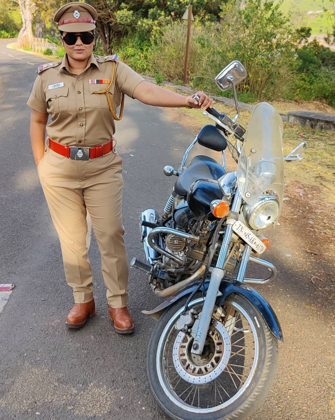 photos: என்ன திட்றதுக்கு இப்போ நான் வில்லி இல்லை.. புது ரோலில் கமிட்டான பிரபல நடிகை.. யாருன்னு பாருங்க..