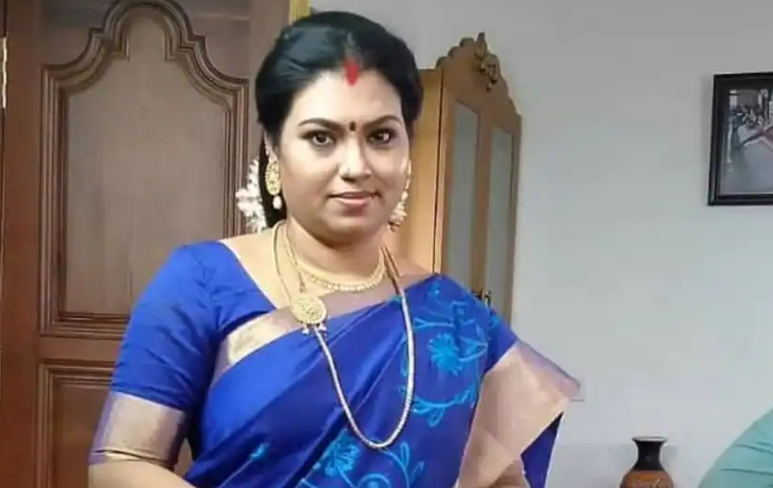 PHOTOS: வடிவேலுக்கே டஃப் கொடுக்கும் காமெடி நடிகை பிரியங்காவை நியாபகம் இருக்கா? இப்போ எப்படி இருக்காங்கனு பாருங்களேன்.. 