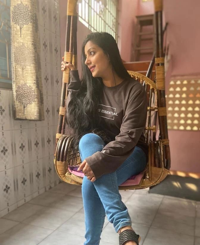 photos: கன்னத்தில் முத்தமிட்டாள் சீரியலில் அம்மாவாக நடிச்சது இவங்களா.. இணையத்தை கலக்கும் லேட்டஸ்ட் புகைப்படங்கள்..