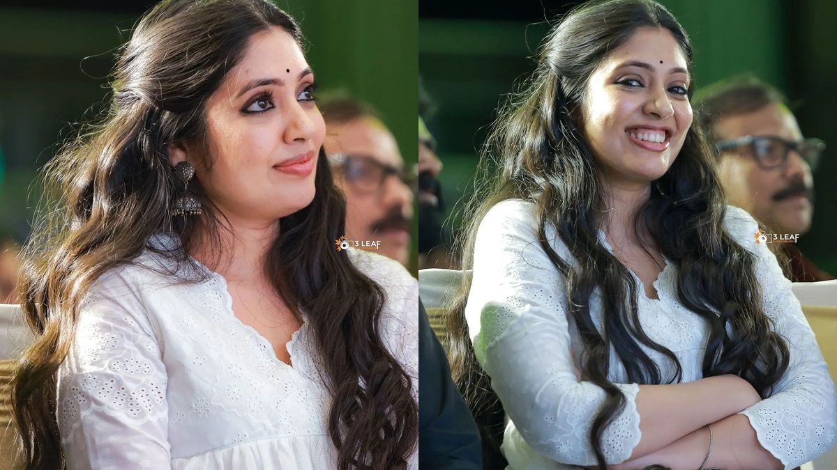 Veena Nandakumar: ഇനി സത്യനാഥന്റെ മാലാഖ... ആരാധകരെ ചിരിയിൽ മയക്കി വീണ; വോയ്സ് ഓഫ് സത്യനാഥൻ ട്രെയ്‌ലർ ലോഞ്ചിൽ തിളങ്ങി താരം