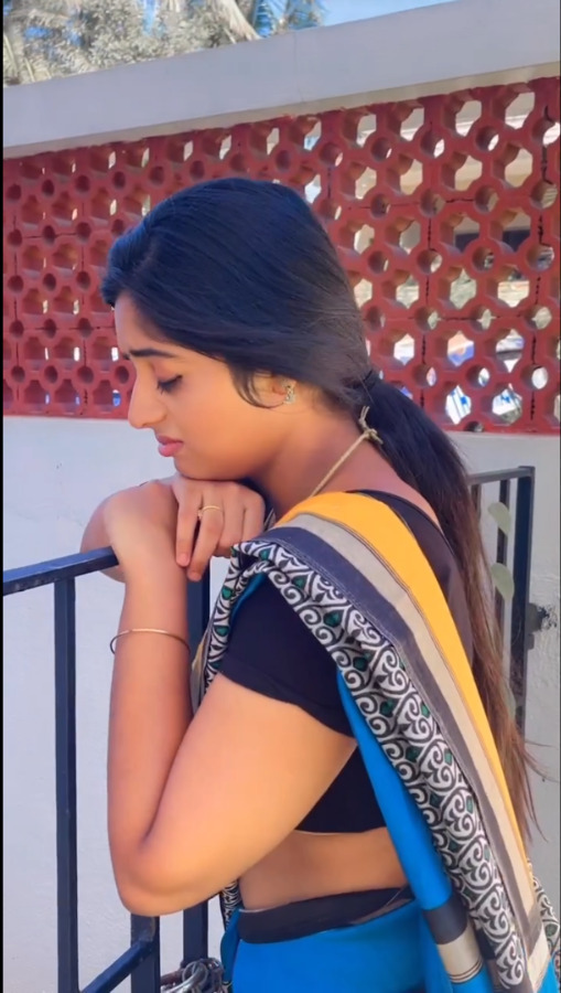 photos: ஏம்மா.. உனக்கு கல்யாணம் இப்படி ஆயிடிச்சேன்னு வருத்தத்துல இருக்கோம்.. இன்ஸ்டா ரீல்ஸ் போட்ட ஆதிரை.. வருந்தும் ரசிகர்கள்..