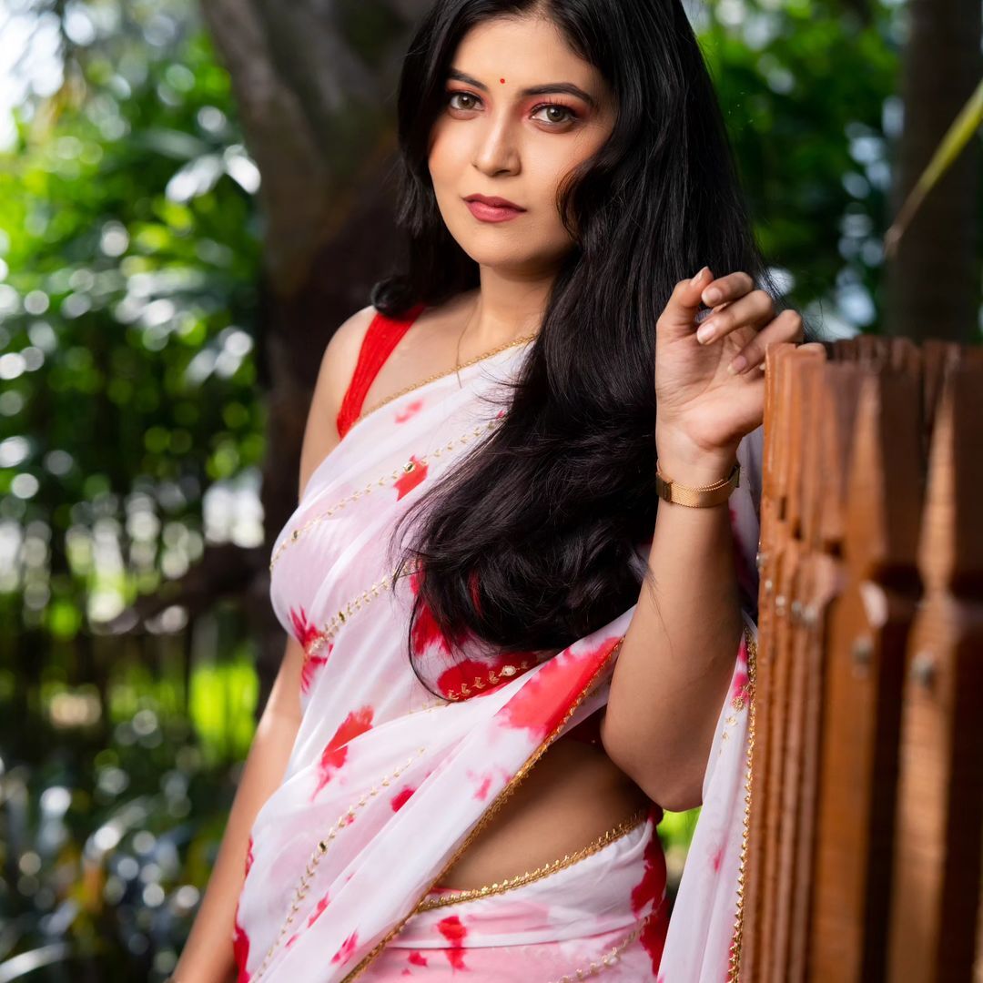 photos: யாரடி நீ மோஹினி சீரியலில் கலையாக நடிச்சவங்கள நியாபகம் இருக்கா.. இப்போ எப்படி இருகாங்க பாருங்க..