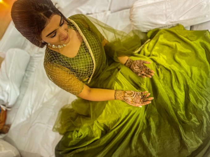 photos: மீண்டும் மணக்கோலத்தில் ஷபானா.. சுத்தி போடுங்க.. கமெண்டுகளை நிரப்பும் ரசிகர்கள்..