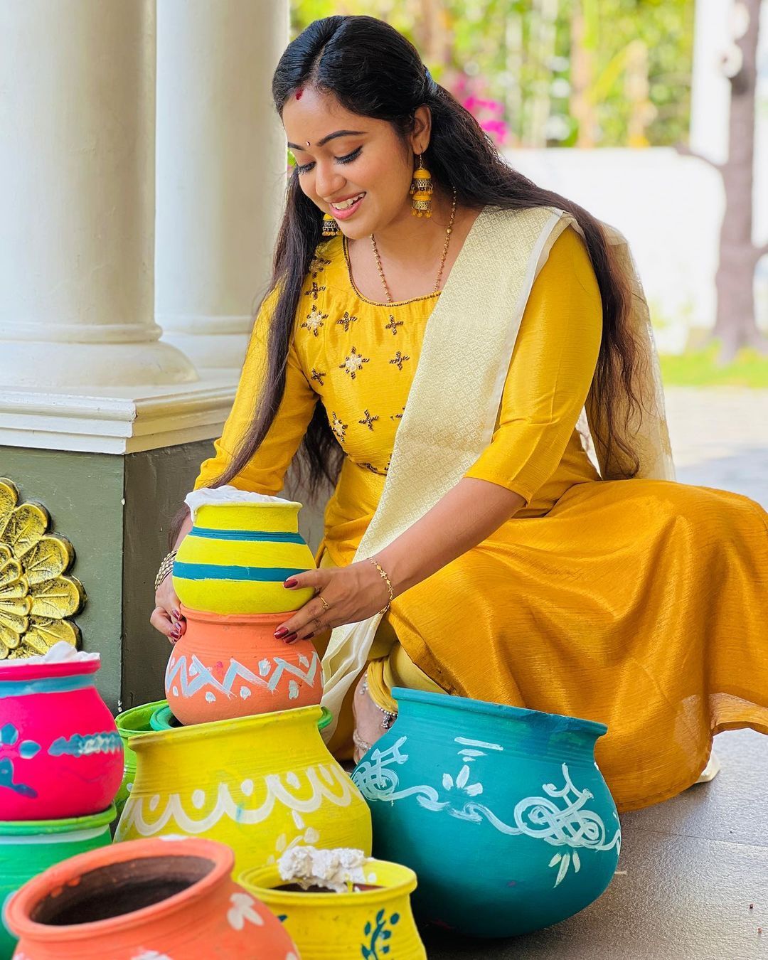 PHOTOS: பொன் மகள் வந்தாள் சீரியல் நடிகையை நினைவிருக்கா. இப்போ எப்படி இருக்காங்க தெரியுமா.. லேட்டஸ்ட் குடும்ப புகைப்படங்கள்..