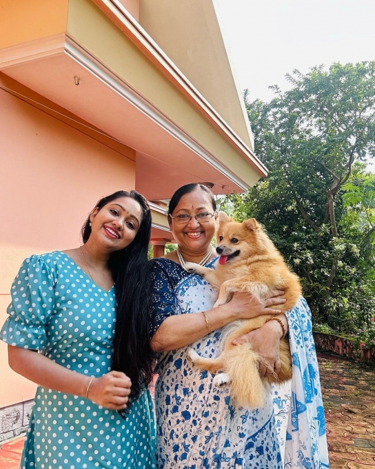 PHOTOS: பொன் மகள் வந்தாள் சீரியல் நடிகையை நினைவிருக்கா. இப்போ எப்படி இருக்காங்க தெரியுமா.. லேட்டஸ்ட் குடும்ப புகைப்படங்கள்..