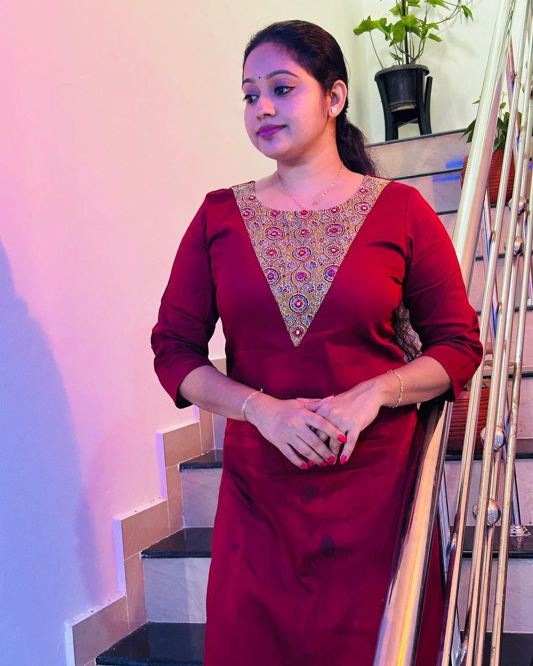 PHOTOS: பொன் மகள் வந்தாள் சீரியல் நடிகையை நினைவிருக்கா. இப்போ எப்படி இருக்காங்க தெரியுமா.. லேட்டஸ்ட் குடும்ப புகைப்படங்கள்..