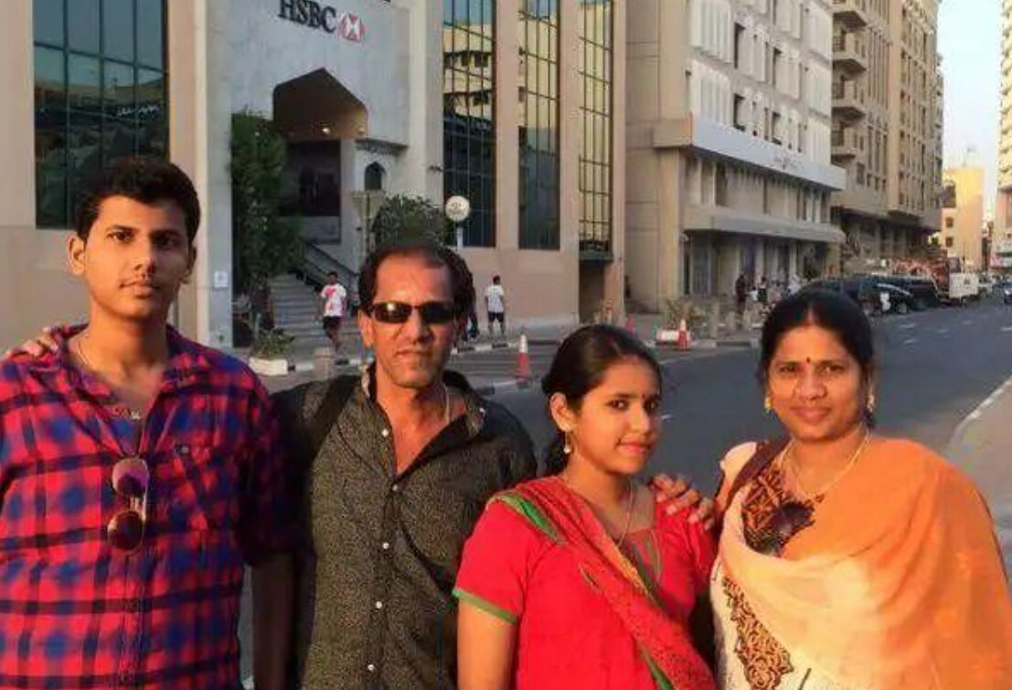 PHOTOS: காமெடி நடிகர் வையாபுரியின் மகளா இது? இணையத்தை கலக்கும் புகைப்படங்கள்.. 