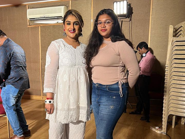 PHOTOS: வனிதாவின் இரண்டாவது மகளா இது? அடுத்த ஹீரோயின் ரெடி போல.. கமெண்ட் அடிக்கும் நெட்டிசன்ஸ்!