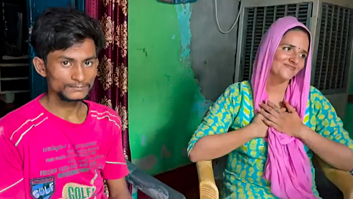 Seema Haider: पाकिस्तान-नोएडा नहीं इंस्टाग्राम पर मचा है सीमा हैदर का हल्ला, हिट हो रहे डांस वीडियो