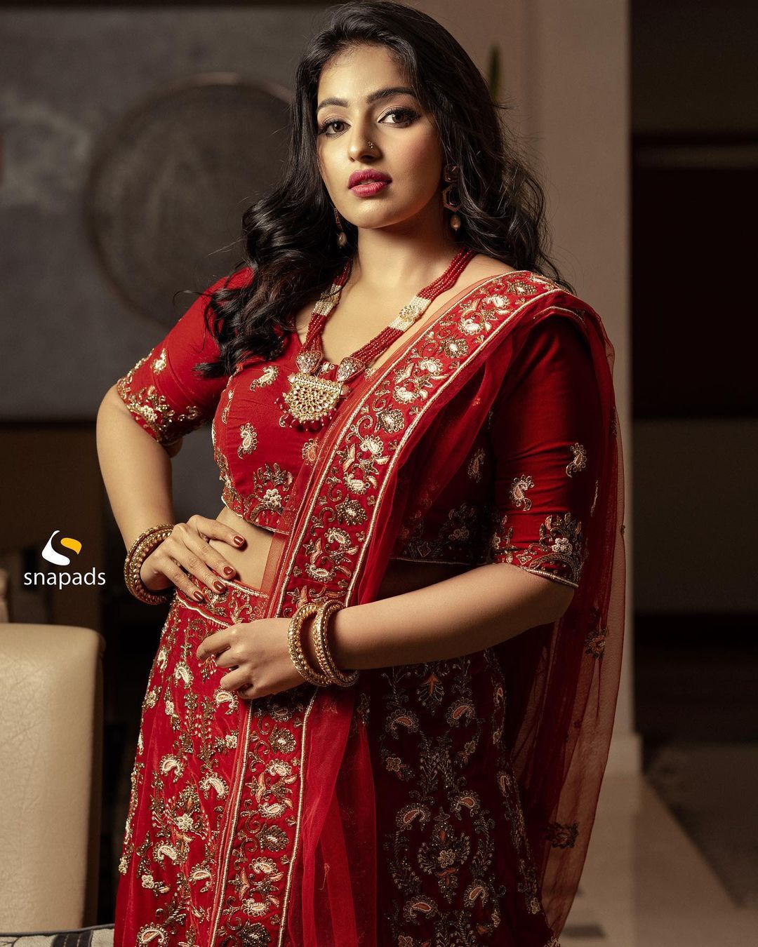 Malavika Menon: സൂര്യകാന്തിപോലെ മിന്നി തിളങ്ങി മാളവിക മോനോൻ... മാളുവിന്റെ ഓണം ലുക്കാണോ ഇതെന്ന് ആരാധകർ? താരത്തിന്റെ പുത്തൻ ചിത്രങ്ങൾ കാണാം