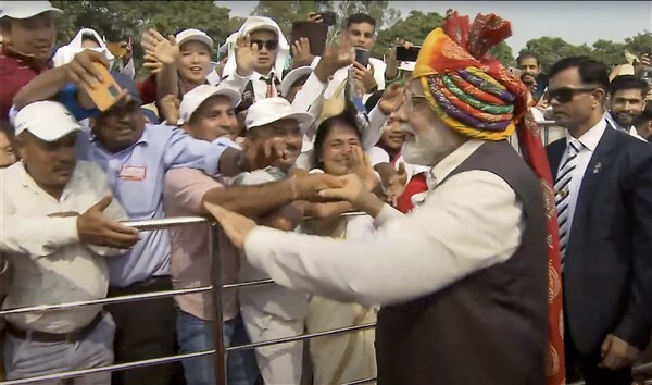 In Pics: Prime Minister Narendra Modi’s Gestures During His Address On The Occasion Of The 77th Independence Day