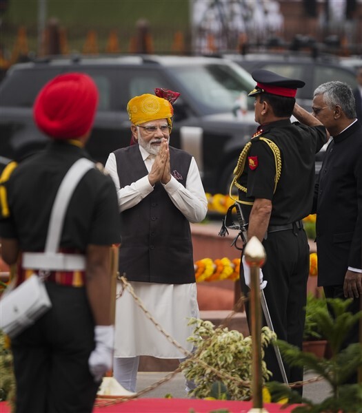 In Pics: Prime Minister Narendra Modi’s Gestures During His Address On The Occasion Of The 77th Independence Day