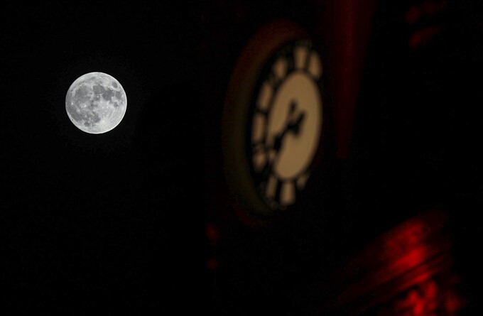 In Pics: Second Supermoon of August 2023 Illuminates the Night Sky ...