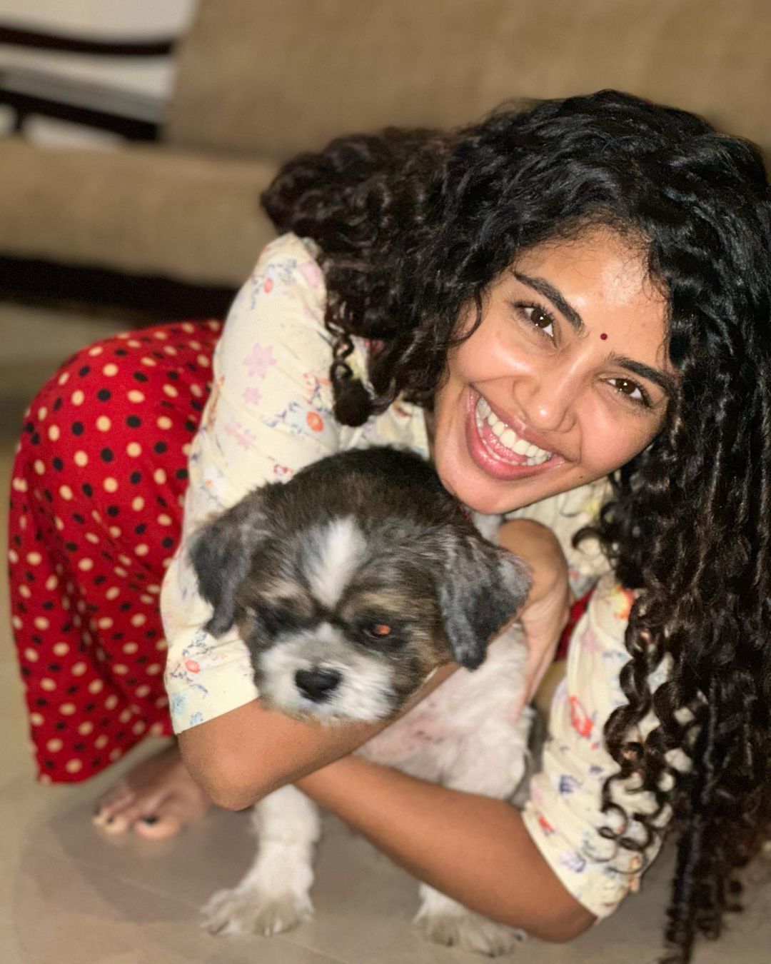 PHOTOS: கொடி பட நாயகி வைத்திருக்கும் செல்லப்பிராணி என்னனு  தெரியுமா? பெயரை கேட்ட நீங்களே கிறங்குவீங்க!