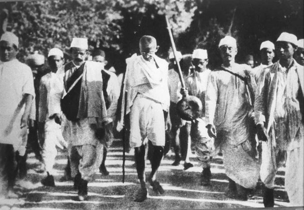 Quit India Movement: 'भारत छोड़ो आंदोलन' की वो असल तस्वीरें, जिससे हिल उठी थी ब्रिटिश हुकूमत की नींव