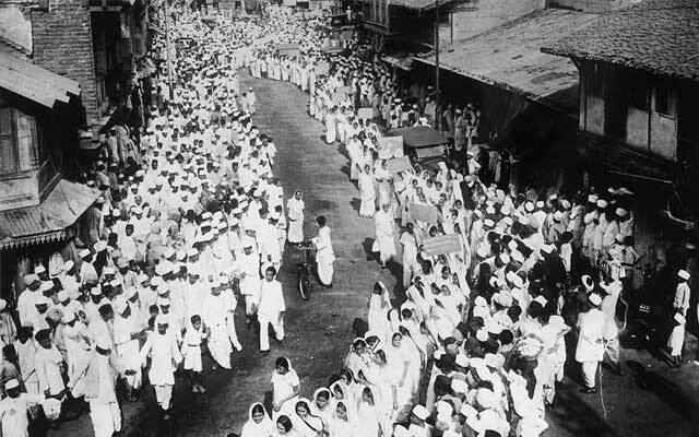Quit India Movement: 'भारत छोड़ो आंदोलन' की वो असल तस्वीरें, जिससे हिल उठी थी ब्रिटिश हुकूमत की नींव
