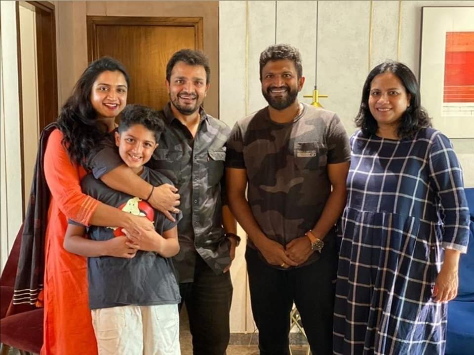 ವಿಜಯ್ ರಾಘವೇಂದ್ರ-ಸ್ಪಂದನಾ: ಕುಟುಂಬ, ಮಕ್ಕಳು ಅಪರೂಪದ ಚಿತ್ರಗಳು 