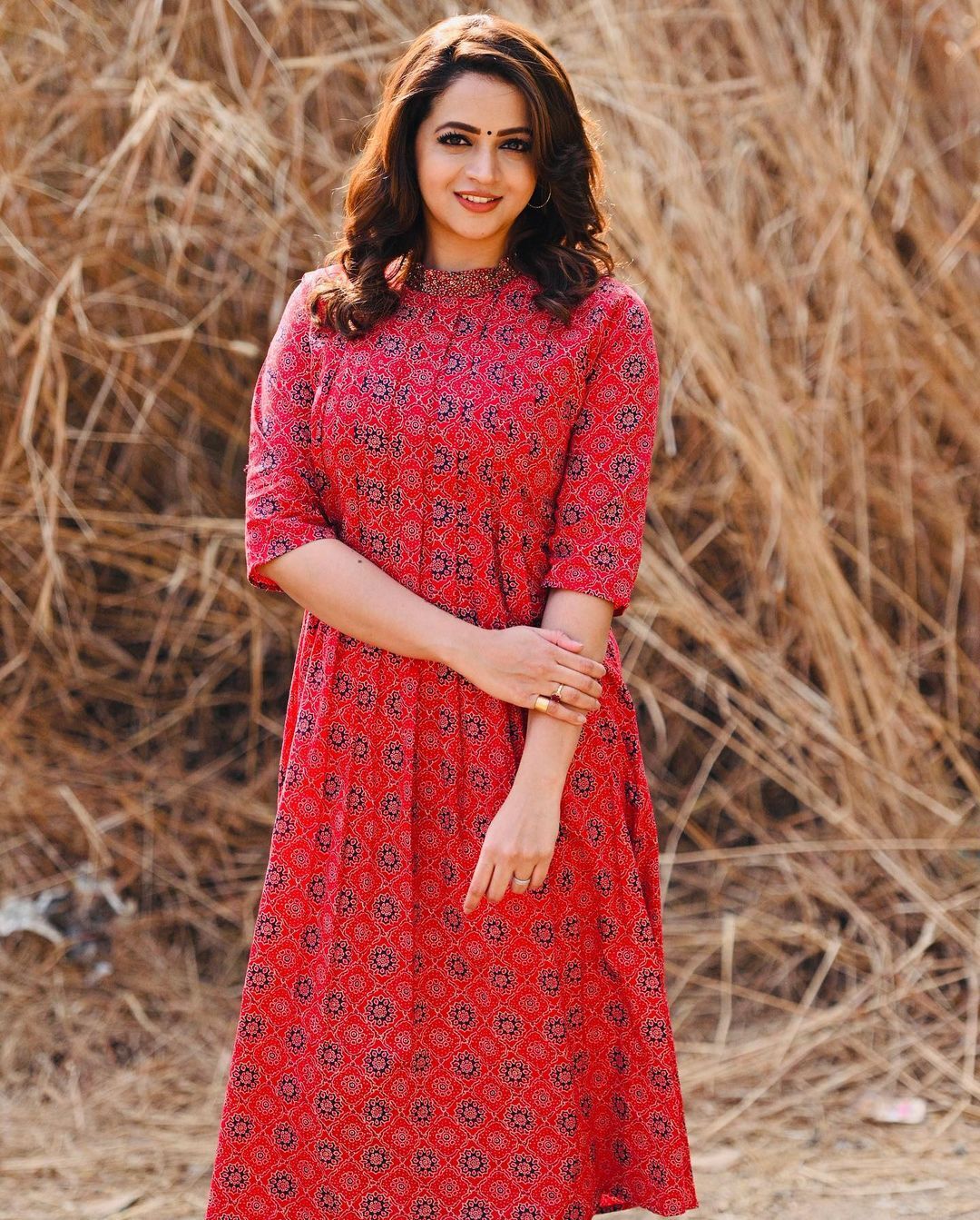 Bhavana: ഇത്ര സിംപിളായിരുന്നോ ഭാവന, സിംപിള്‍ ലുക്കിലും ക്യൂട്ടായി ഭാവന, പുത്തന്‍ ചിത്രങ്ങള്‍ കാണാം...