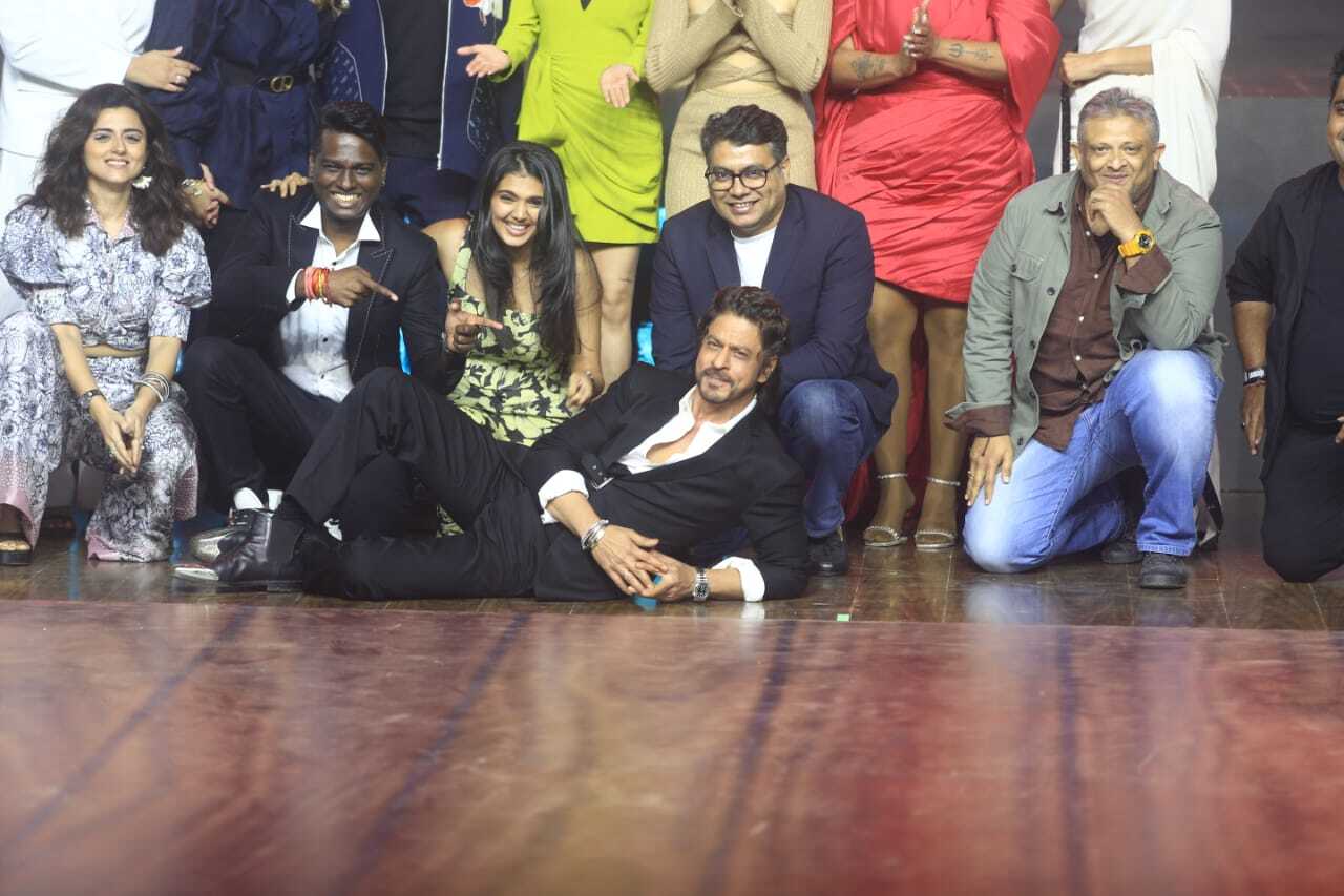 In Pics: Deepika Padukone, Shah Rukh Khan and Others Best Moments at the Jawan Success Event