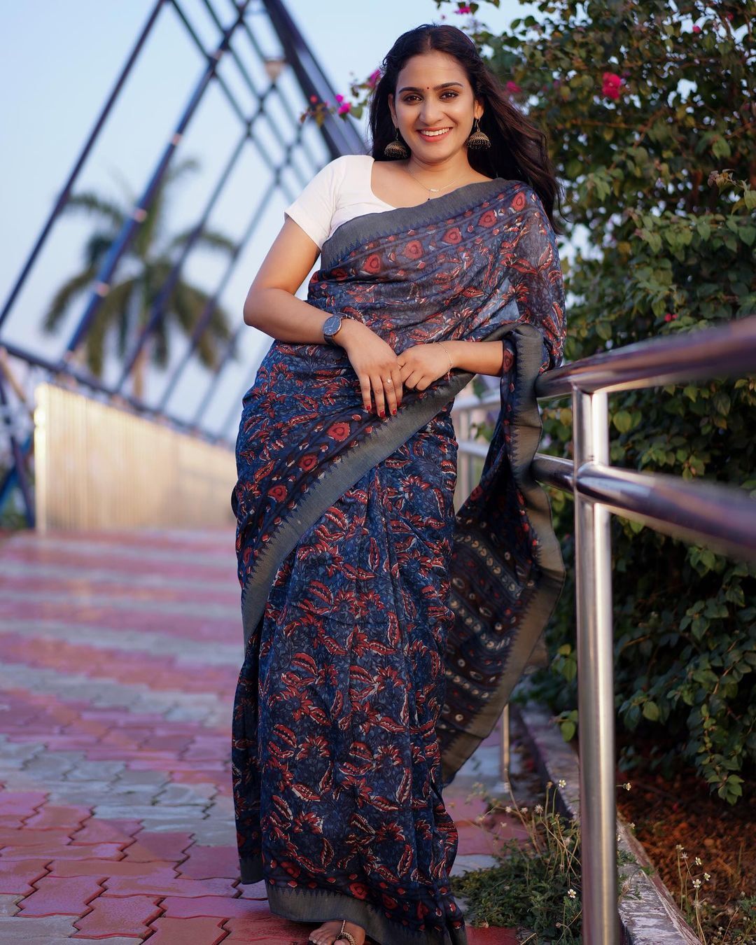 Aditi Ravi: സൗന്ദര്യം എന്നാൽ കോൺഫിഡൻസ്... സൂപ്പർ ലുക്കിൽ ആരാധകരെ ...