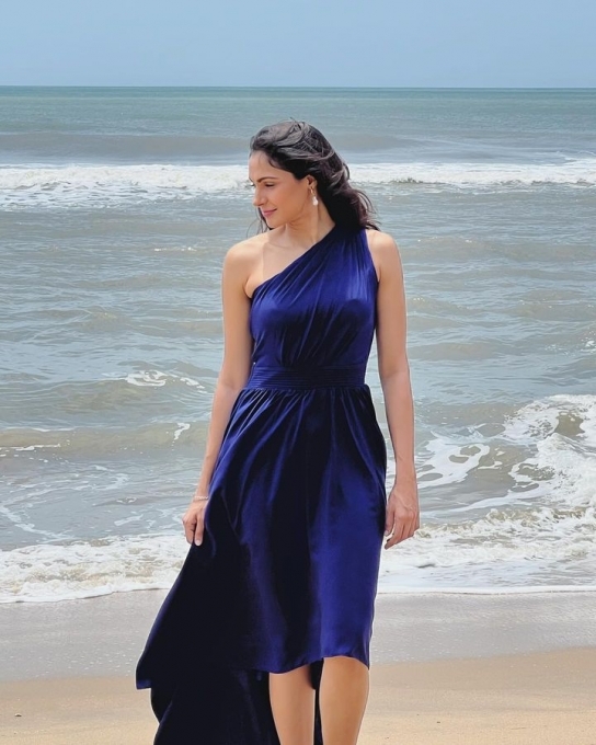 PHOTOS: குட்டி உடையில்.. மாலத்தீவில் சன் பாத் எடுக்கும் ஆண்ட்ரியா.. இணையத்தை கலக்கும் லேட்டஸ்ட் பிக்ஸ் இதோ!